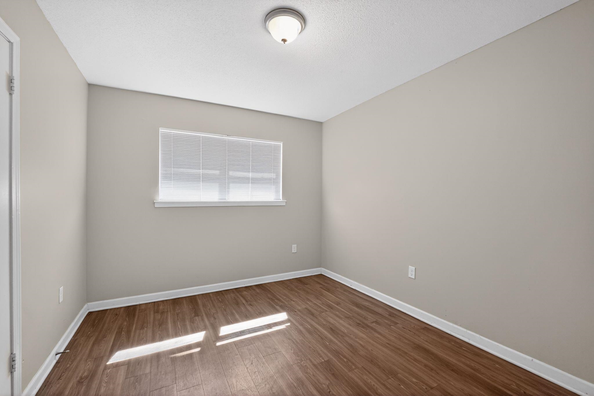 4983 Appleville Street Memphis, TN 38109 - Photo 17 of 33