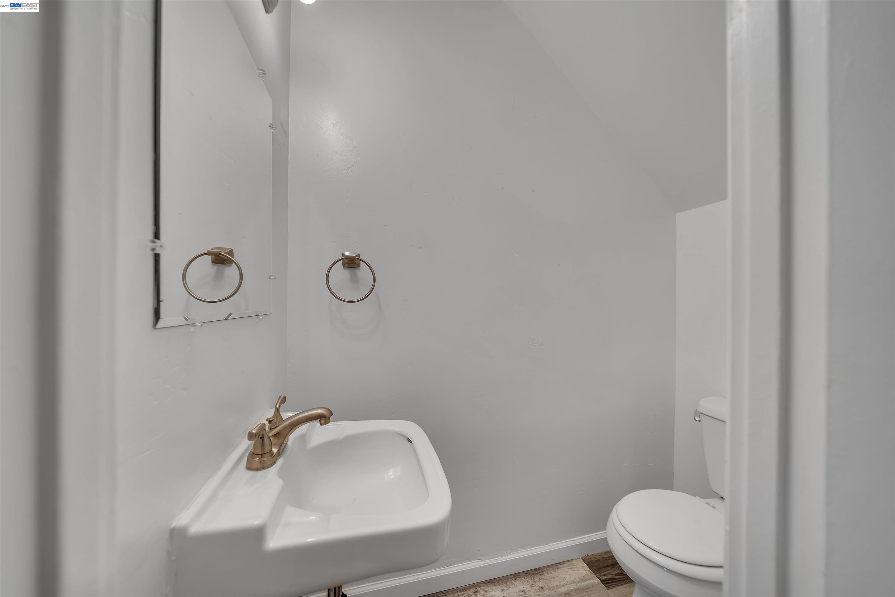 8848 La Riviera Drive, Unit B Sacramento, CA 95826 - Photo 15 of 27