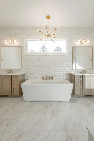 $1,425,000 | 190 Farm Road, Unit LOT 1052, Guild, TN 37340