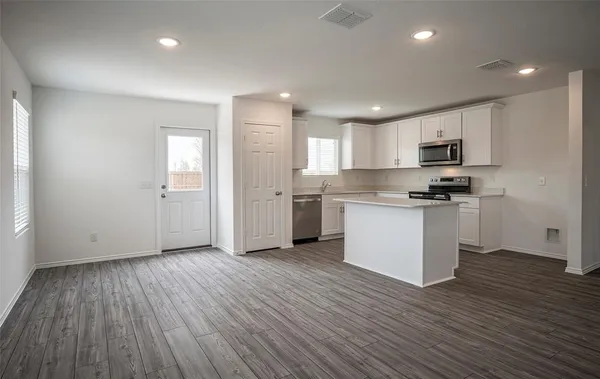 $348,100 | 1088 Clear Dusk Lane, Forney, TX 75126