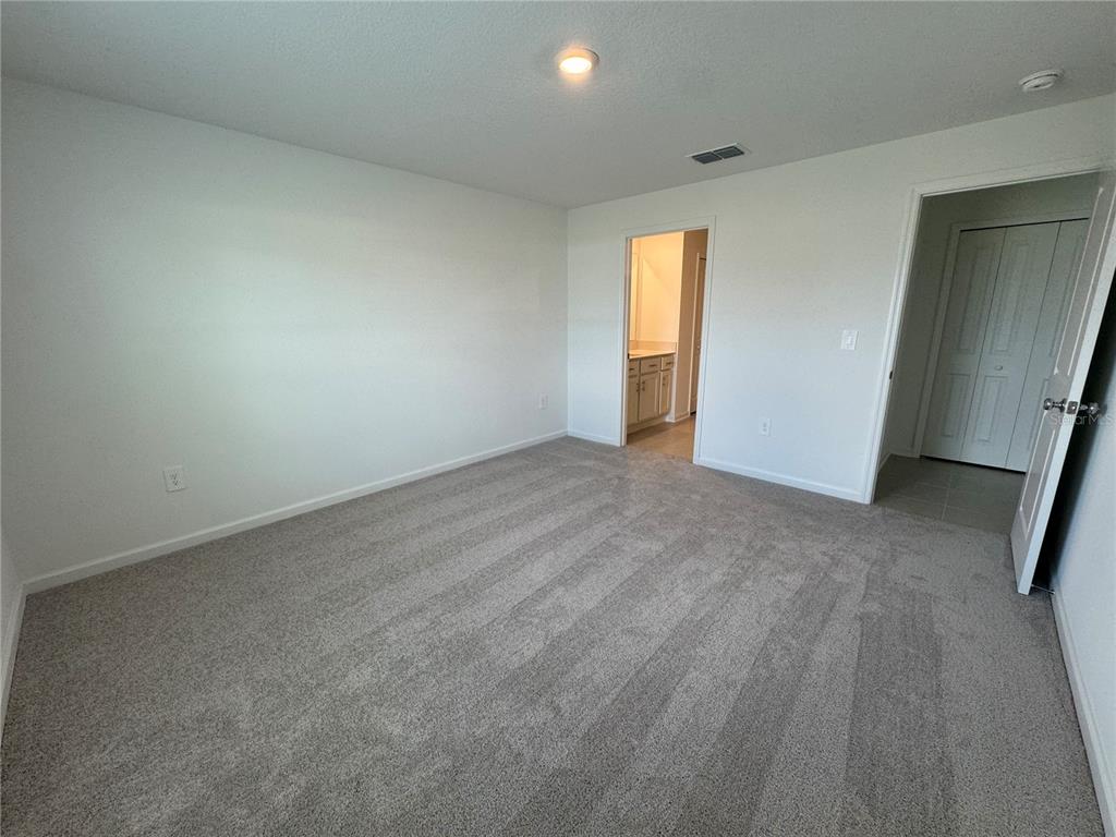 2185 Lasso Loop Eagle Lake, FL 33839 - Photo 17 of 33