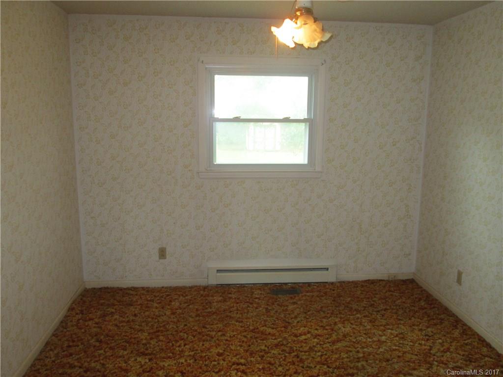 270 East Lackey Farm Road Stony Point, NC 28678 - Photo 5 of 24 Gallery Image 5