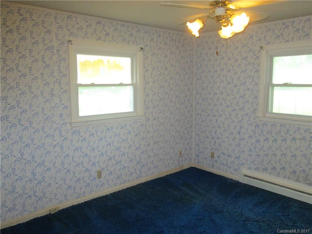 270 East Lackey Farm Road Stony Point, NC 28678 - Photo 7 of 24 Gallery Image 7