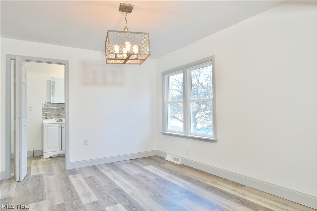 3355 Templeton Road Warren, OH 44481 - Photo 8 of 35 Gallery Image 8
