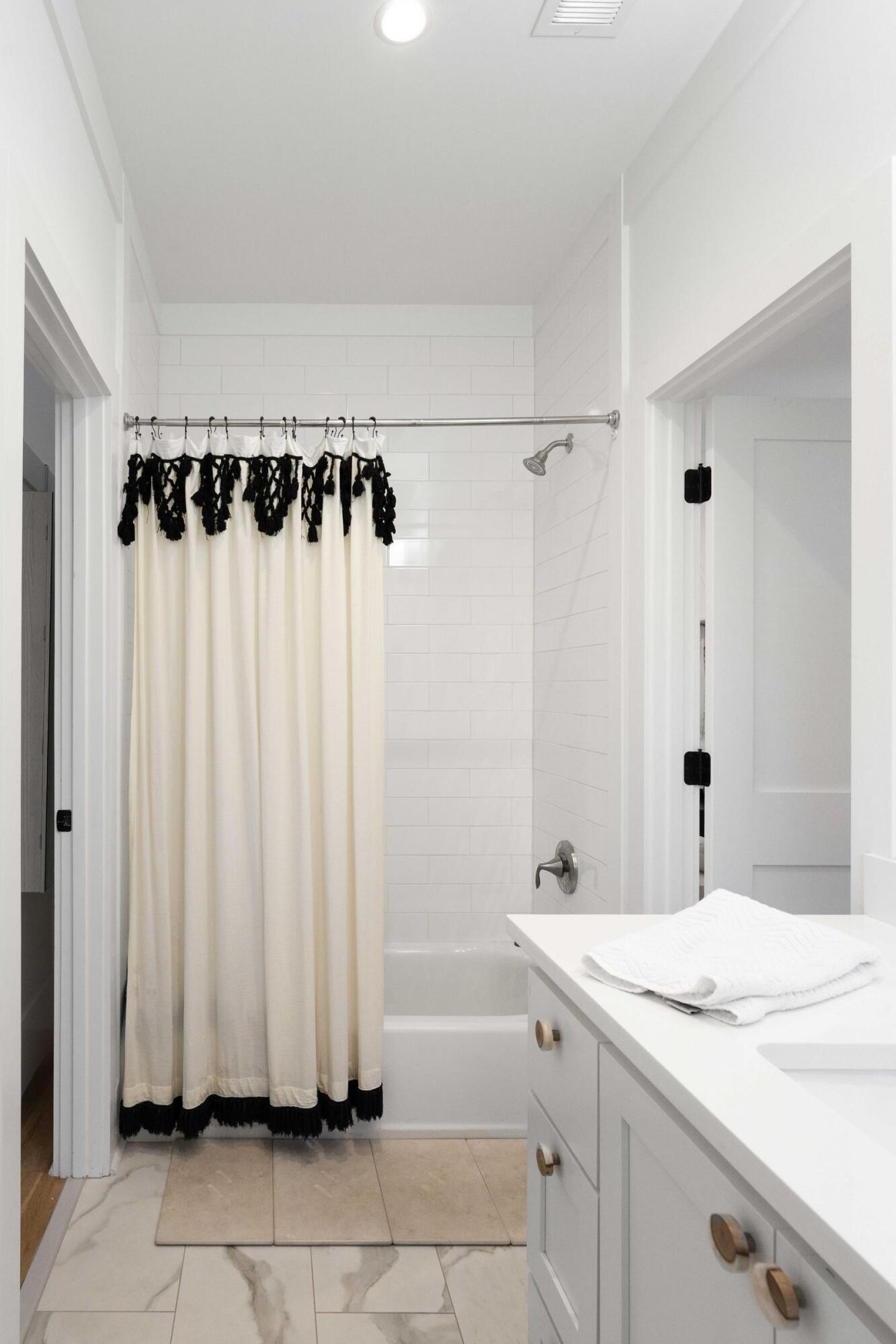 733 Atlantic Street Mount Pleasant, SC 29464 - Photo 32 of 66 42