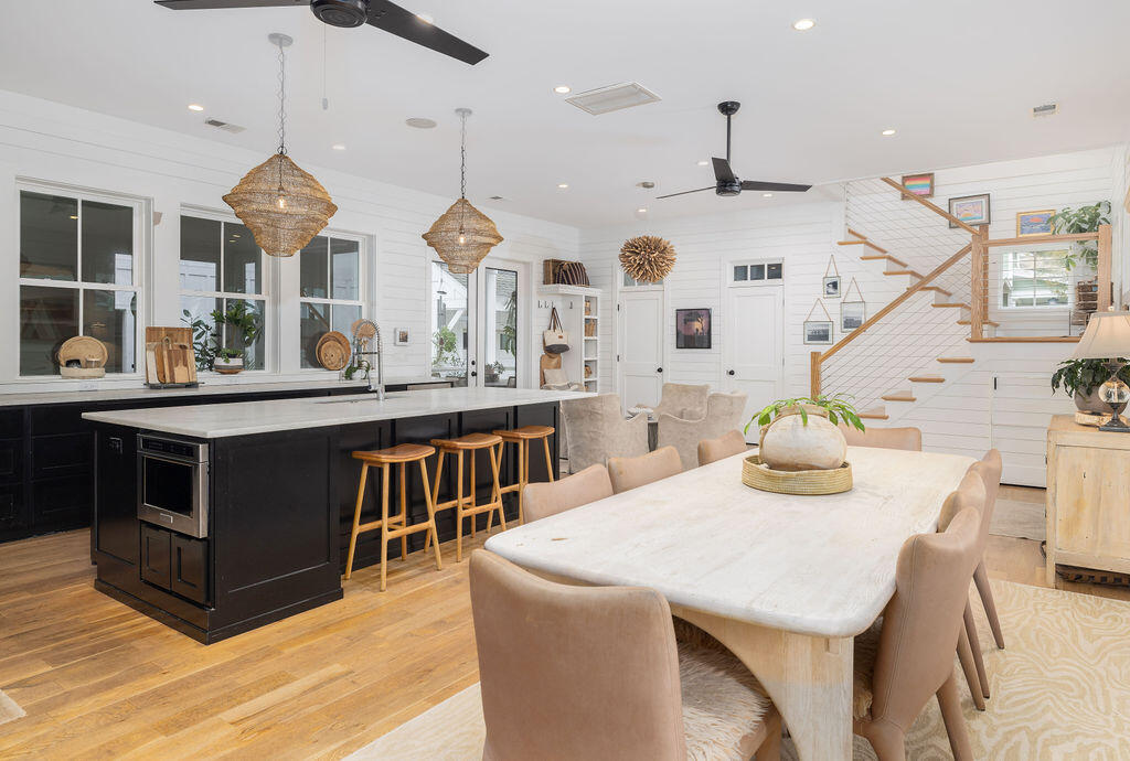 733 Atlantic Street Mount Pleasant, SC 29464 - Photo 4 of 66 413A6101-Edit