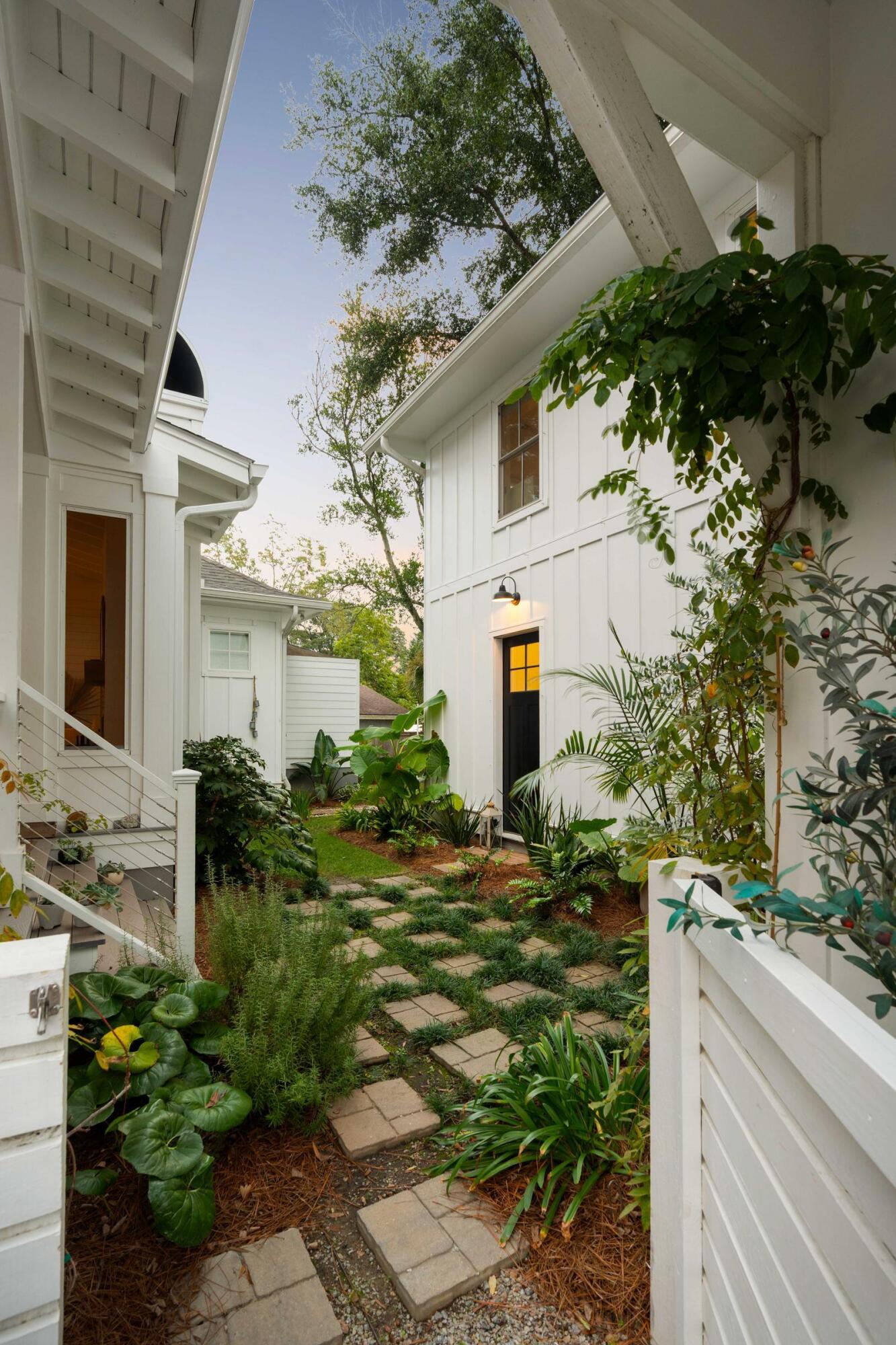 733 Atlantic Street Mount Pleasant, SC 29464 - Photo 50 of 66 4