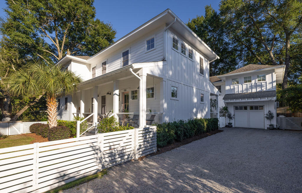 733 Atlantic Street Mount Pleasant, SC 29464 - Photo 65 of 66 413A7716-HDR-Edit
