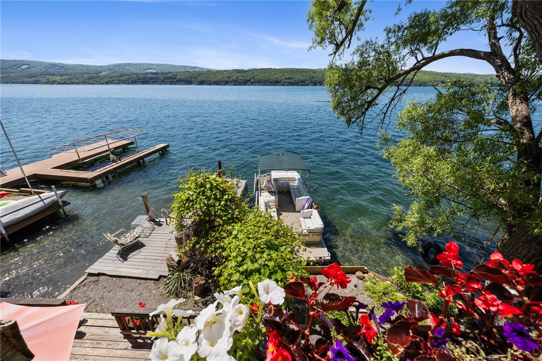 264 East Lake Road Middlesex, NY 14544 - Photo 29 of 50 2ND FLOOR BALCONY WITH AMAZING LAKE VIEWS