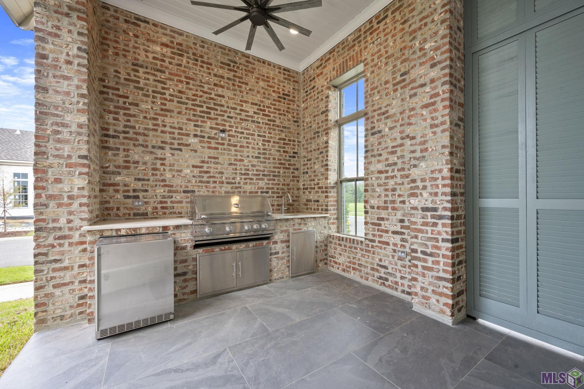 8638 Greenbrier Cv Road St. George, LA 70817 - Photo 5 of 41