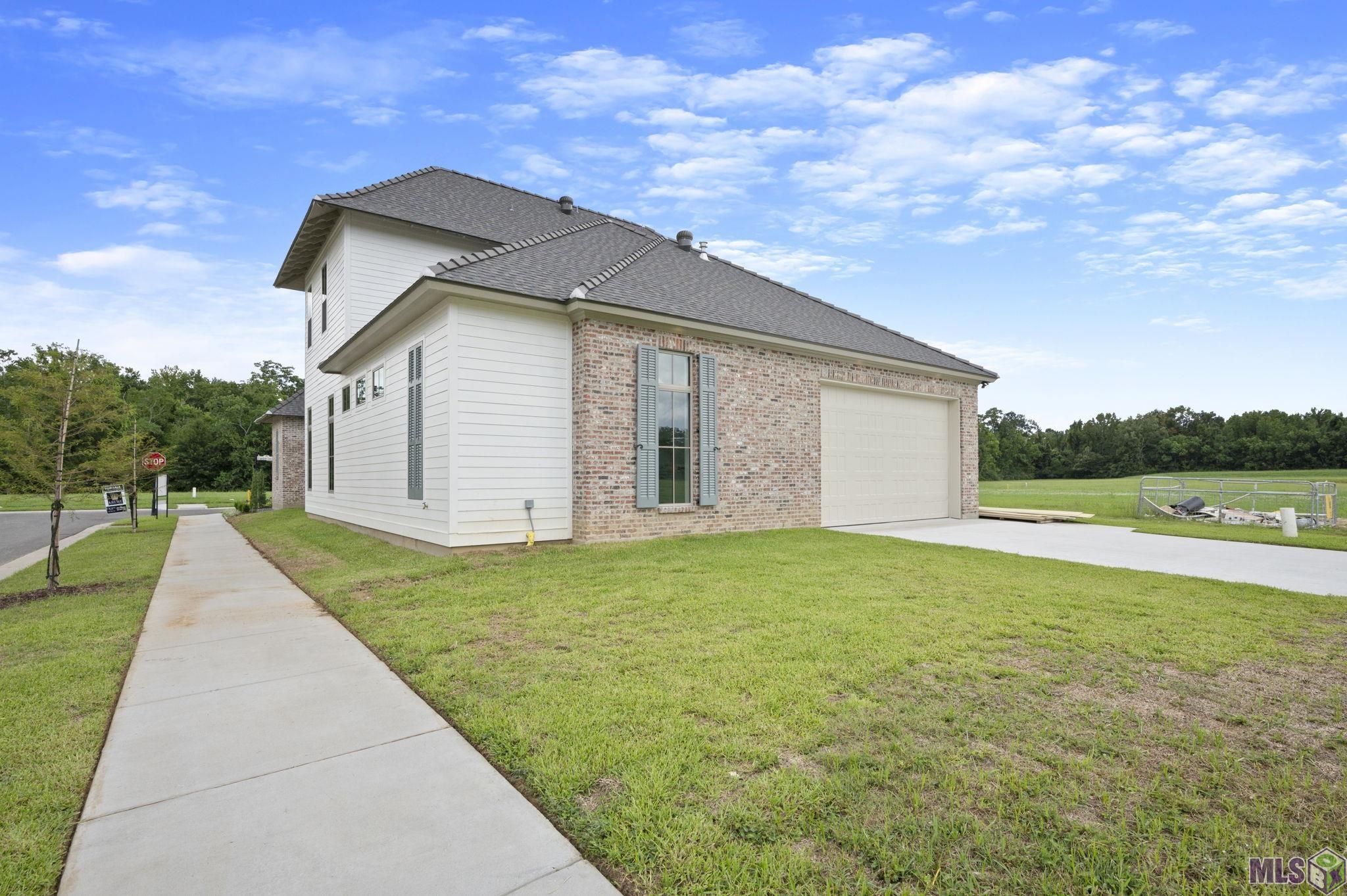 8638 Greenbrier Cv Road St. George, LA 70817 - Photo 5 of 43