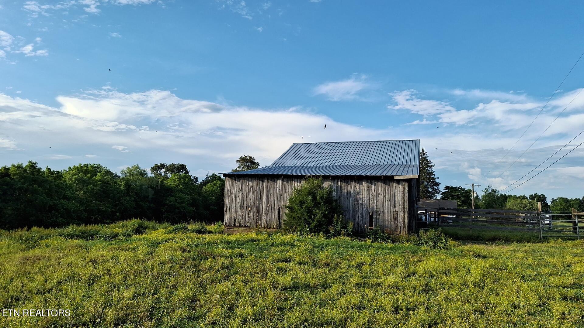 7733 Majors Road Corryton, TN 37721 - Photo 5 of 14 IMG_20230917_111556