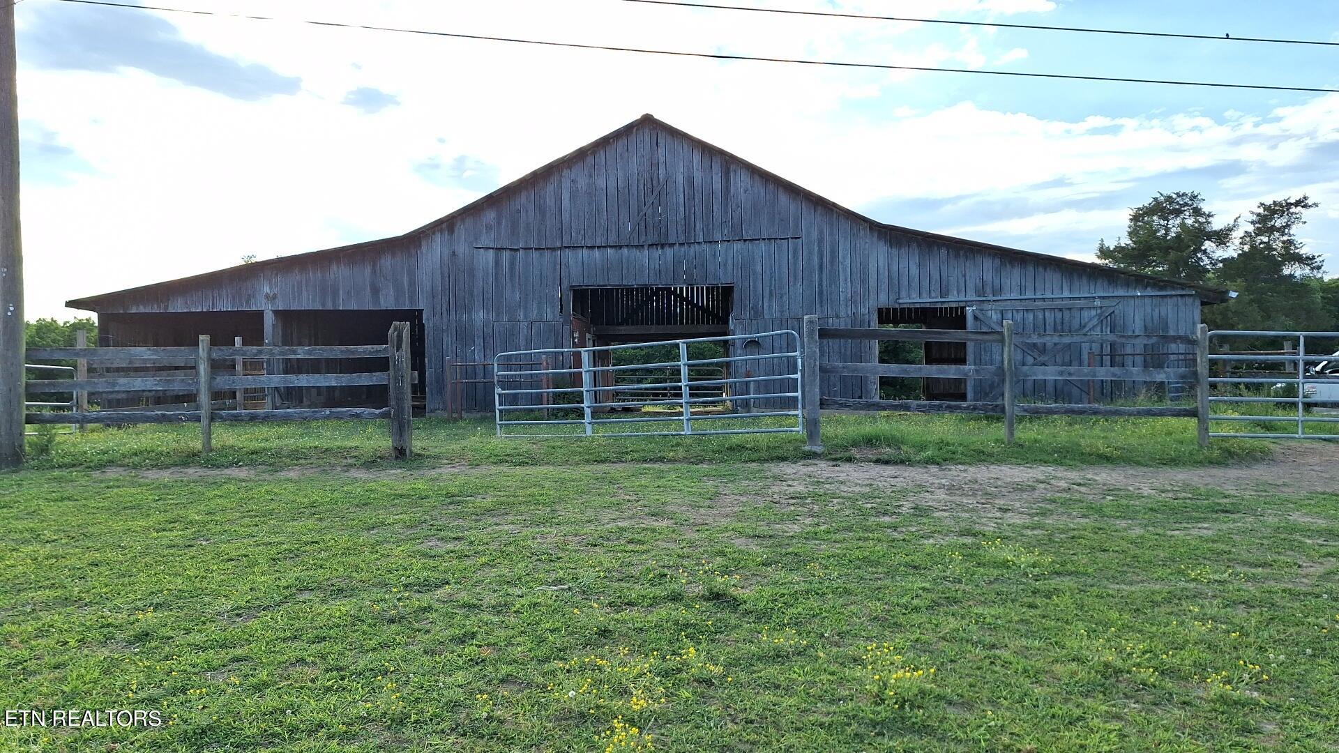 7733 Majors Road Corryton, TN 37721 - Photo 6 of 14 IMG_20230917_111549