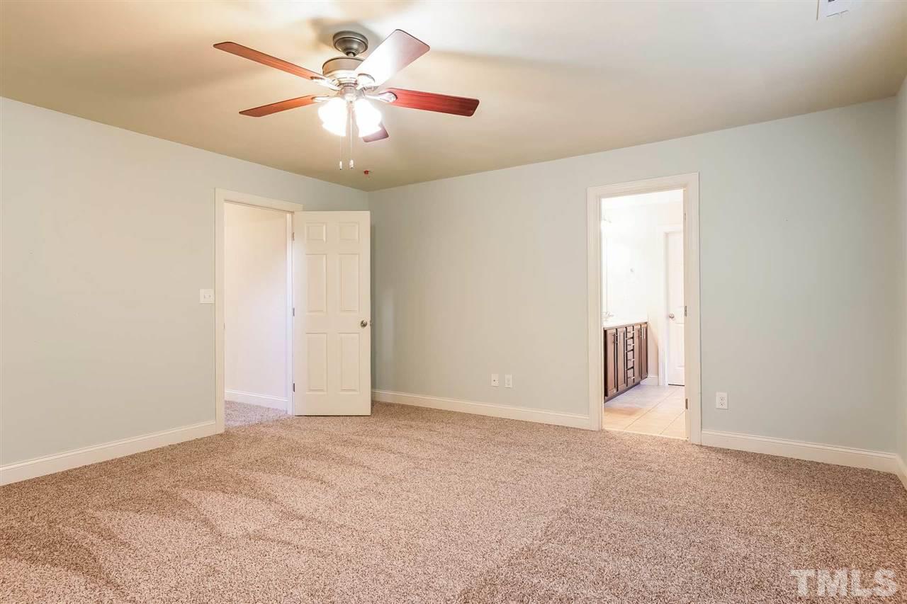 520 Bouree Circle Raleigh, NC 27606 - Photo 17 of 25 Gallery Image 17