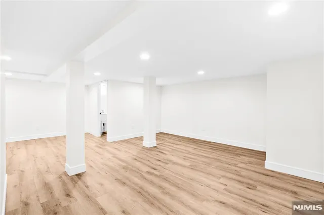 $6,800 | 72 Creston Avenue, Tenafly, NJ 07670