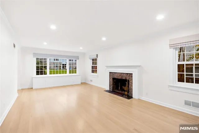 $6,800 | 72 Creston Avenue, Tenafly, NJ 07670