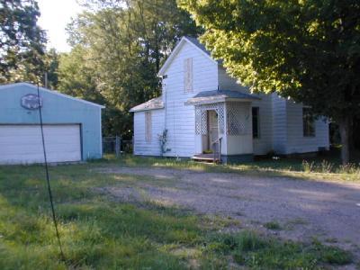 901 11th Street Three Rivers, MI 49093 - Photo 1 of 1 Primary Photo