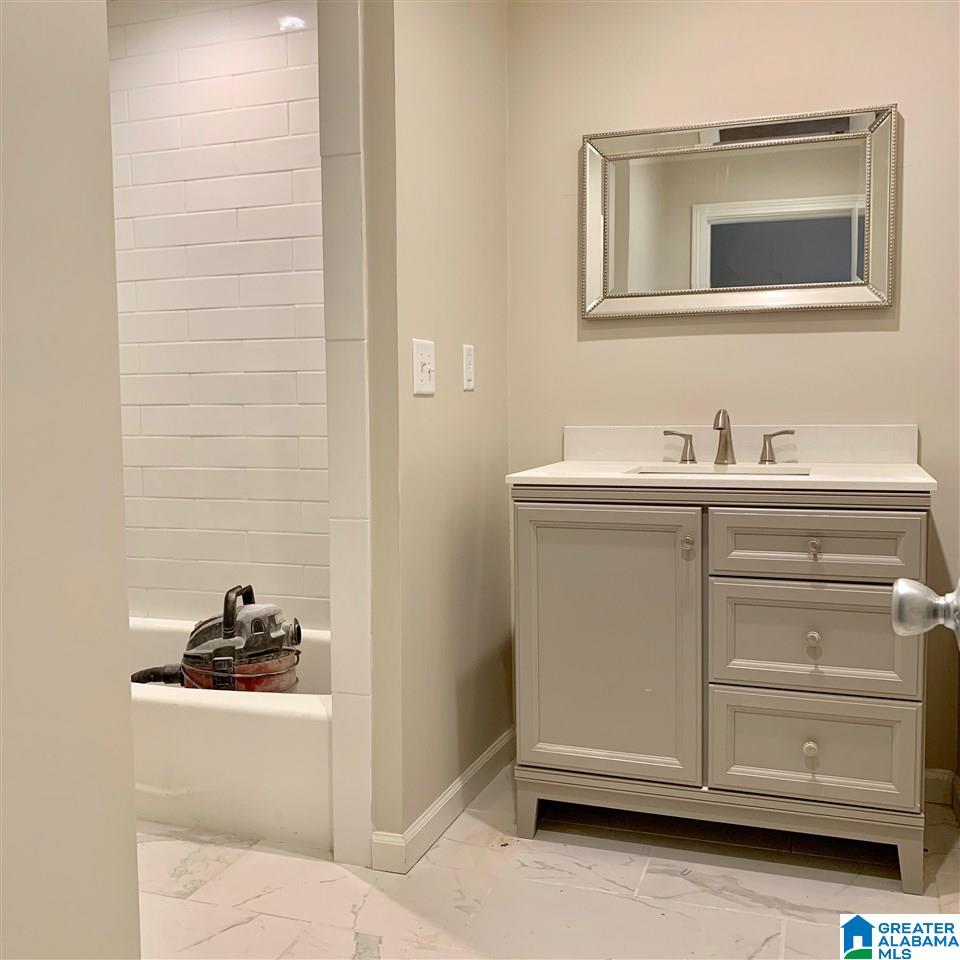 612 Ridge Top Circle Birmingham, AL 35206 - Photo 12 of 16