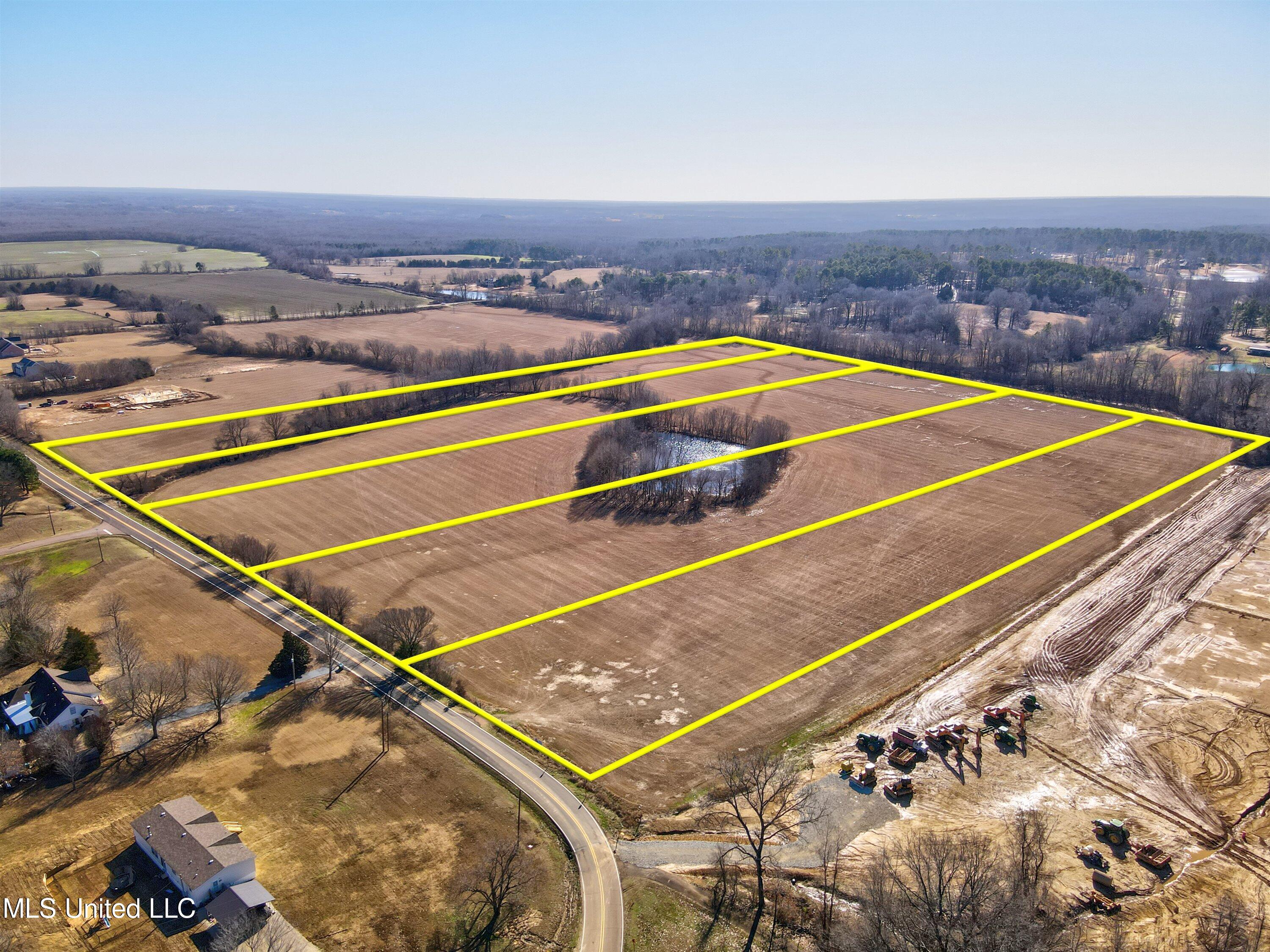 2601 Cleveland Road Hernando, MS 38632 - Photo 6 of 6 22-DJI_0122_3_4-lines