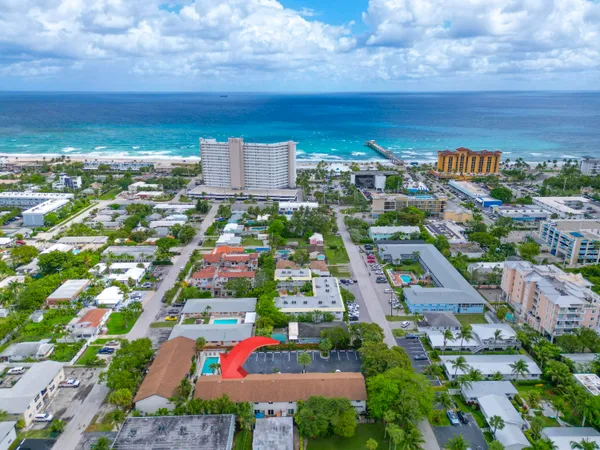 $3,300 | 1917 Northeast 3rd Street, Unit 109, Deerfield Beach, FL 33441