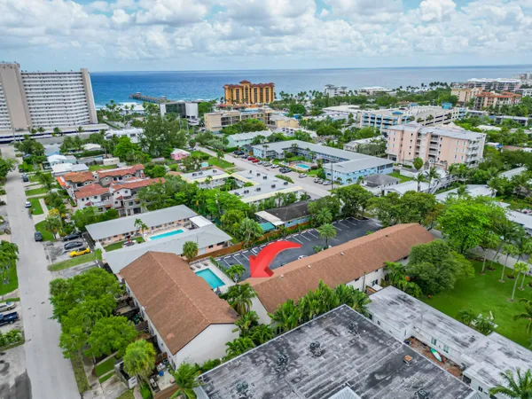 $3,300 | 1917 Northeast 3rd Street, Unit 109, Deerfield Beach, FL 33441