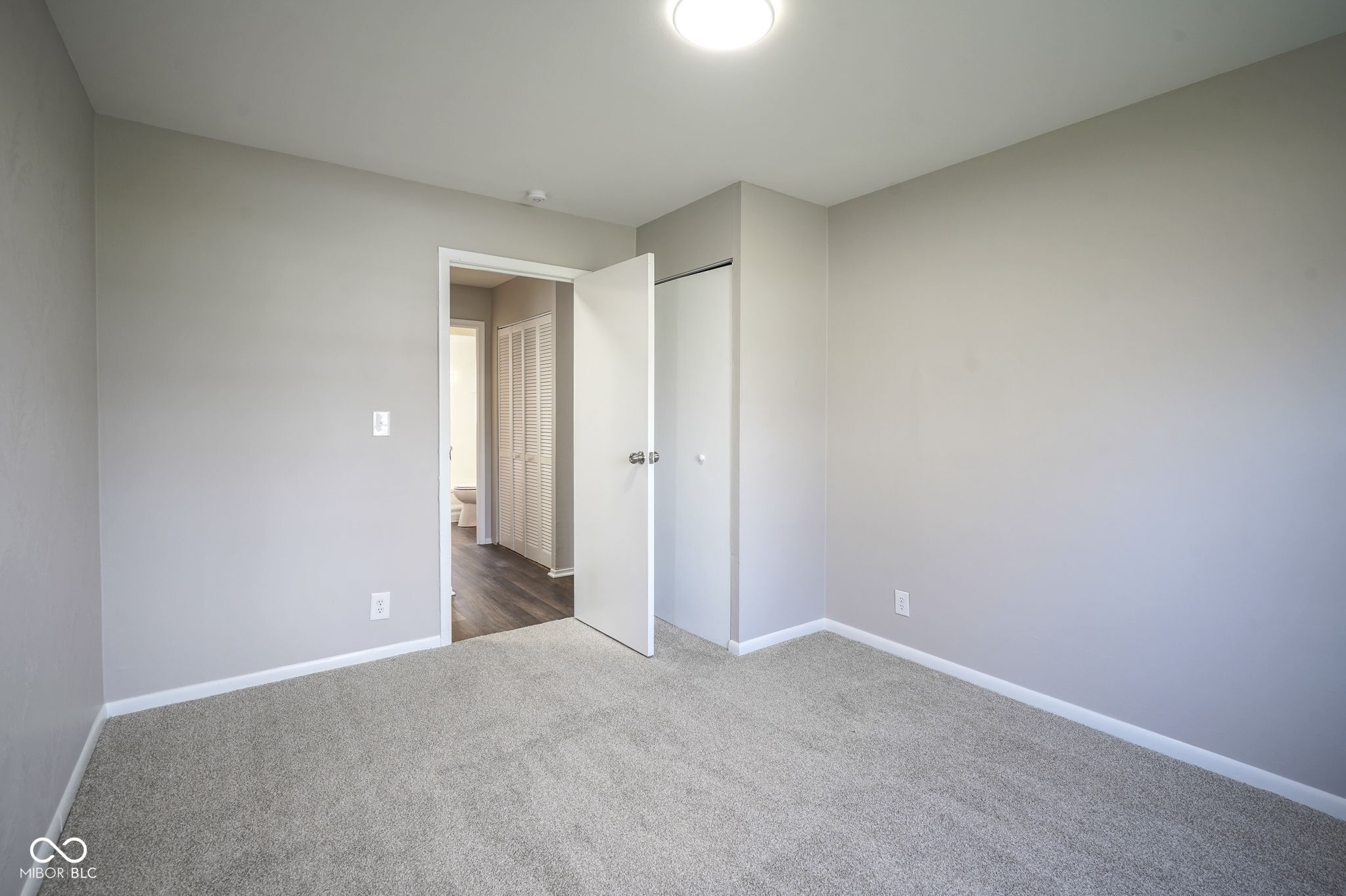 2467 Sickle Road Indianapolis, IN 46219 - Photo 18 of 25