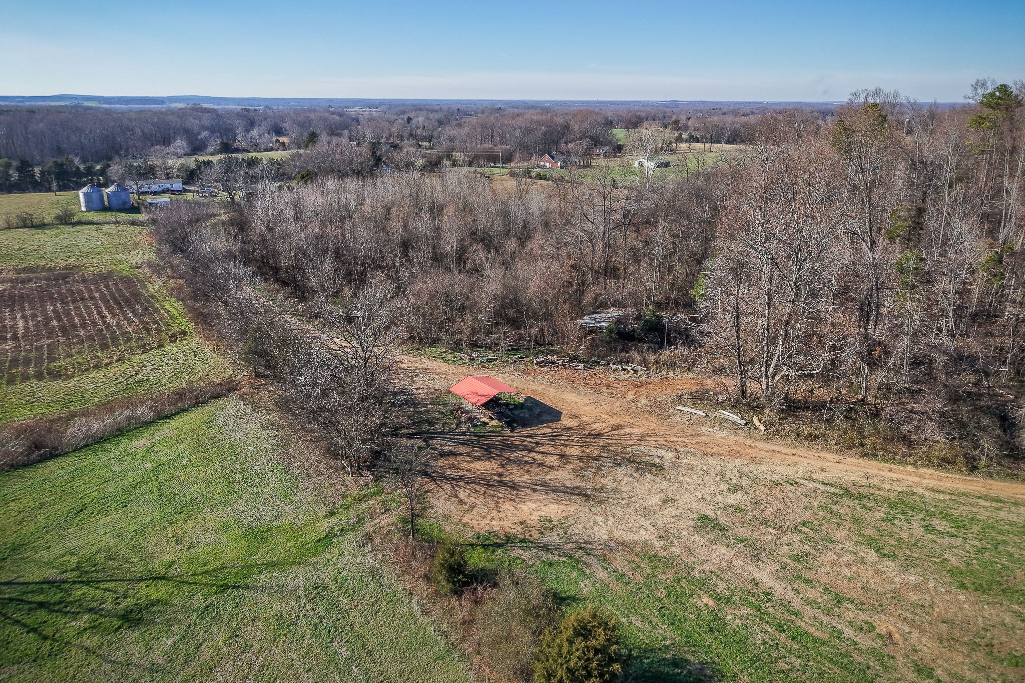 505 Thaxton Road McMinnville, TN 37110 - Photo 4 of 31 a view of a outdoor space