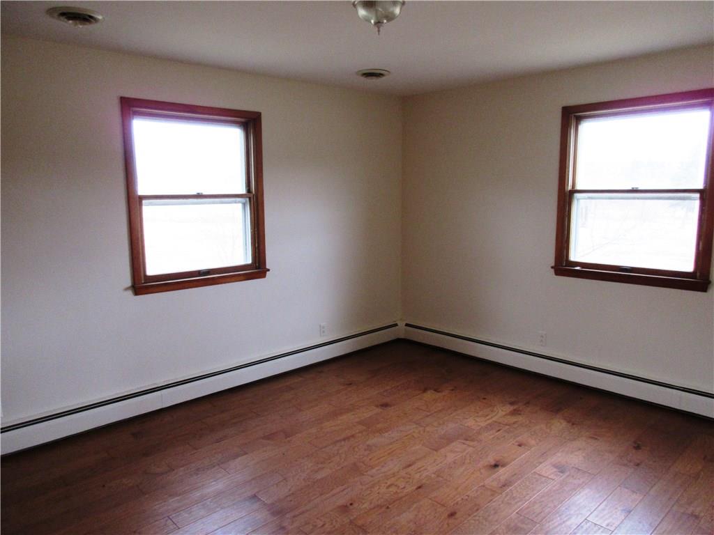 910 Saxonburg Road Butler, PA 16002 - Photo 8 of 22