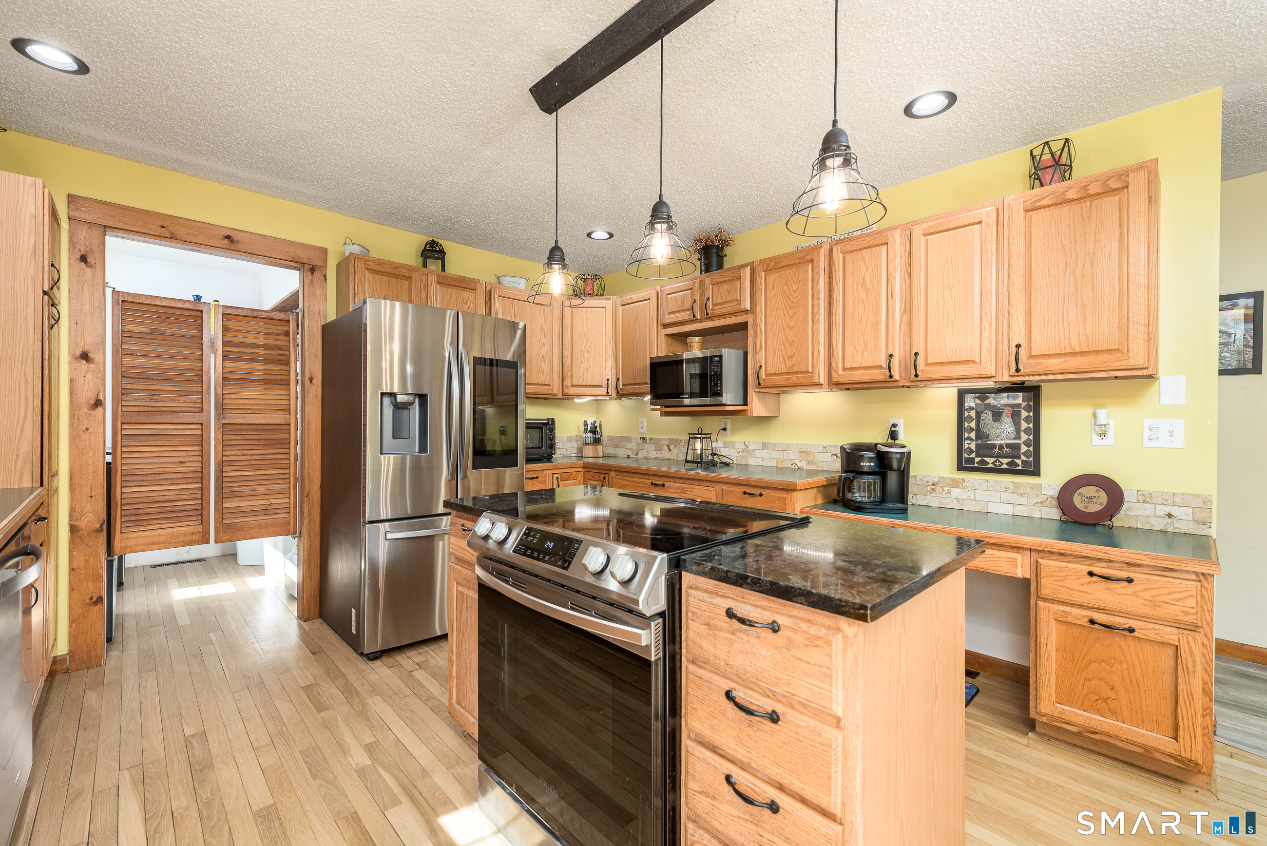 76 Mahoney Road Colchester, CT 06415 - Photo 8 of 40