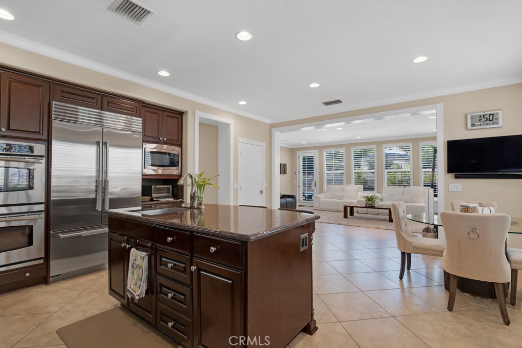 20333 Vía Cellini Porter Ranch, CA 91326 - Photo 25 of 66