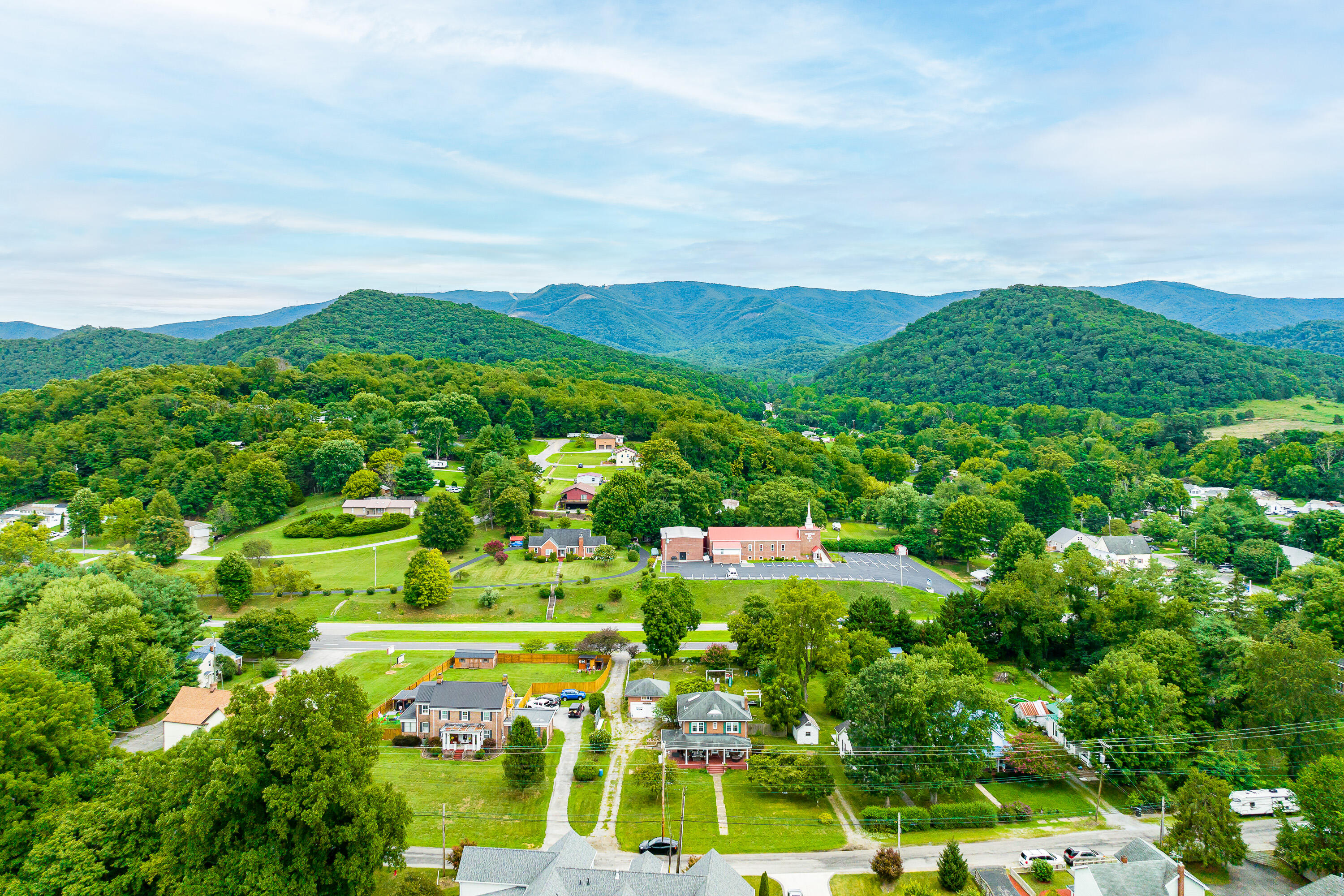 1780 Big Spring Drive Elliston, VA 24087 - Photo 3 of 74 Elliston VA-2