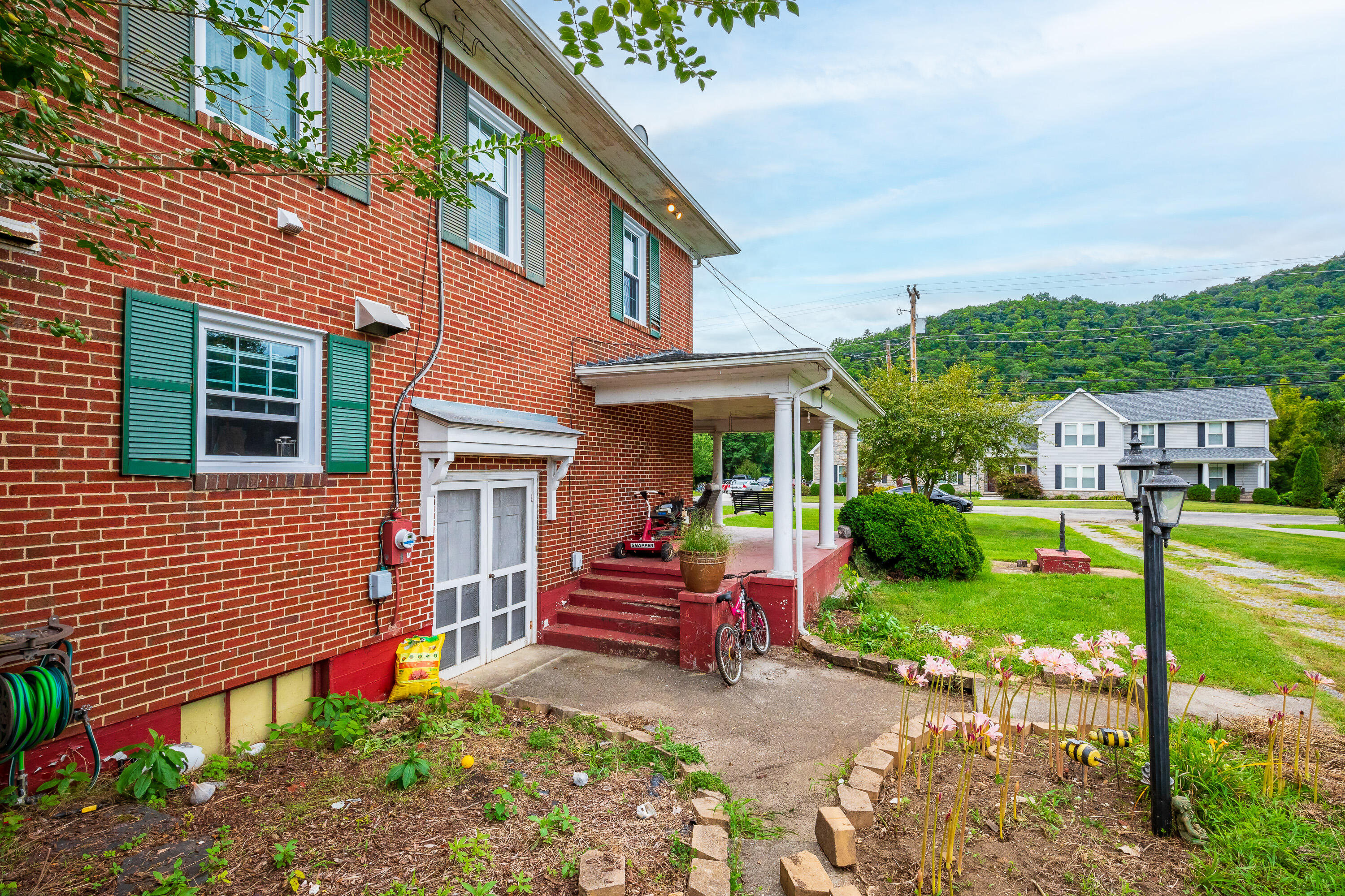 1780 Big Spring Drive Elliston, VA 24087 - Photo 59 of 74 Elliston VA-59