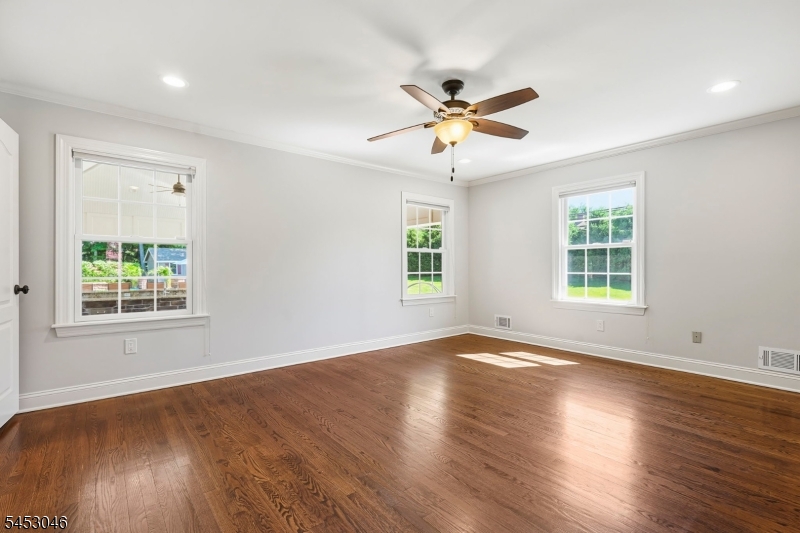 65 Washington Valley Road Warren, NJ 07059 - Photo 28 of 50 Gallery Image 28