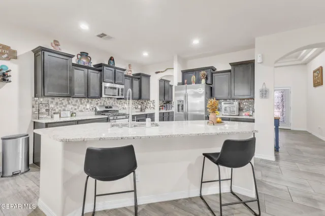 $325,900 | 237 Gonzalo Circle, El Paso, TX 79932