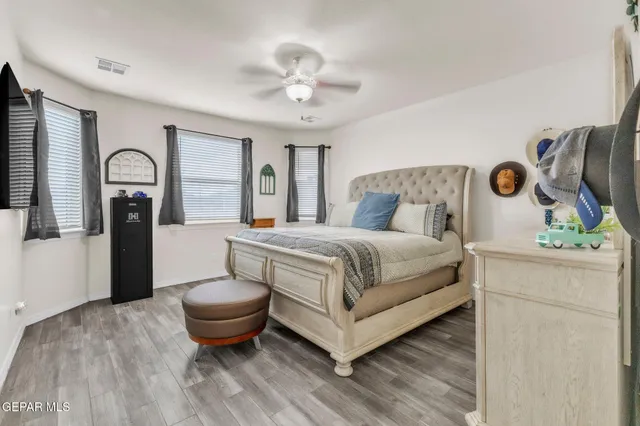 $325,900 | 237 Gonzalo Circle, El Paso, TX 79932