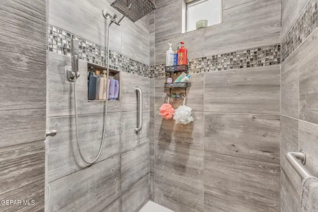 $325,900 | 237 Gonzalo Circle, El Paso, TX 79932