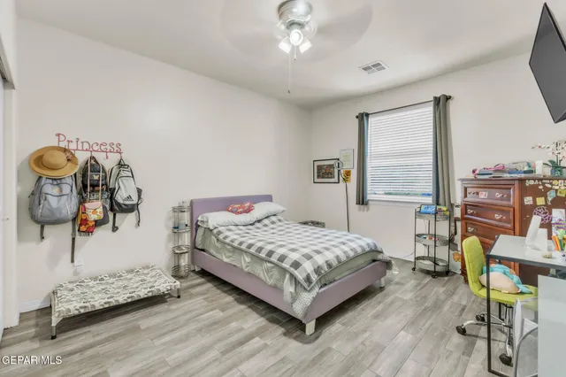 $325,900 | 237 Gonzalo Circle, El Paso, TX 79932