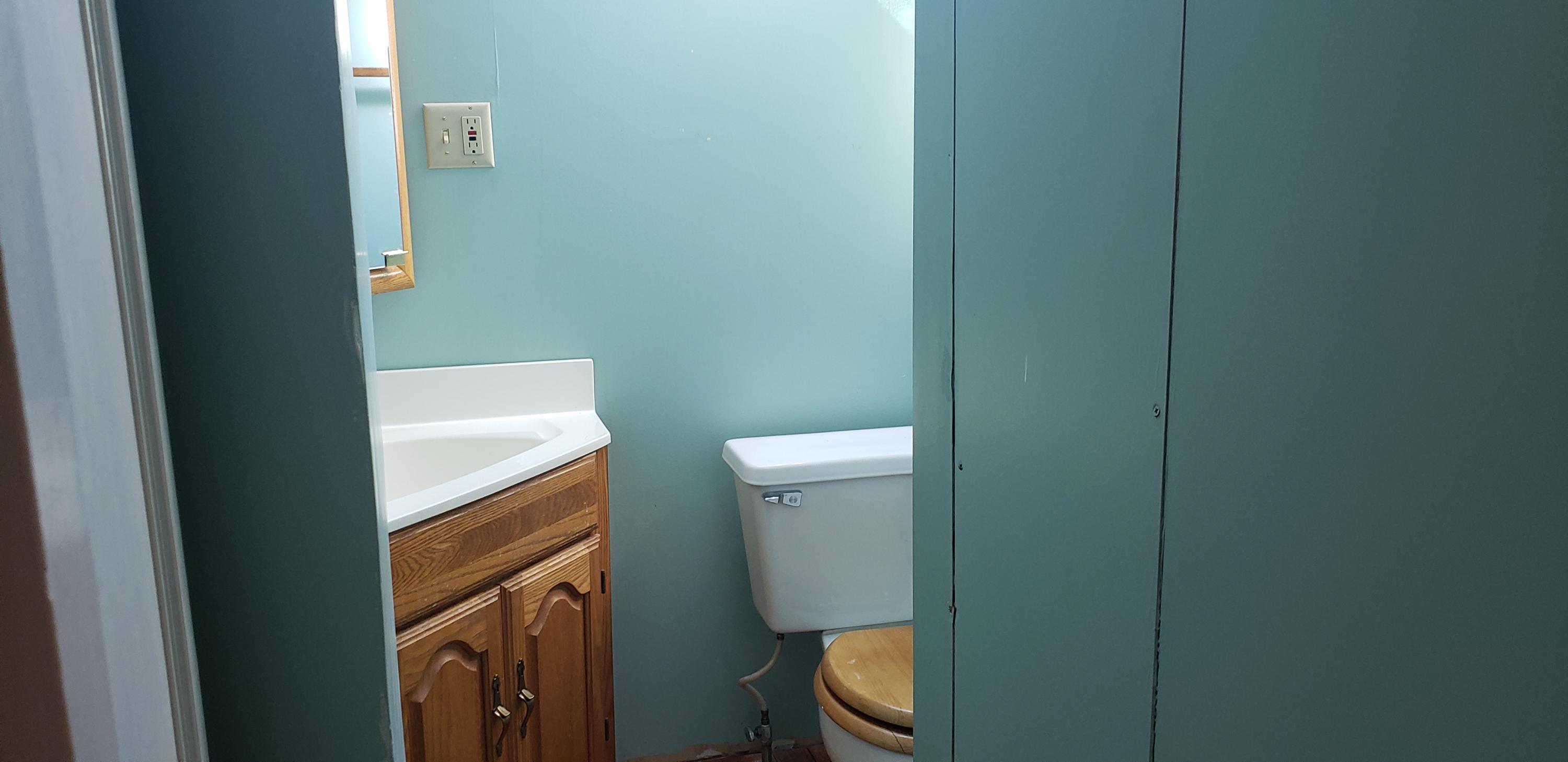 6 Rice Road Waterford, ME 04088 - Photo 19 of 22 second floor bath