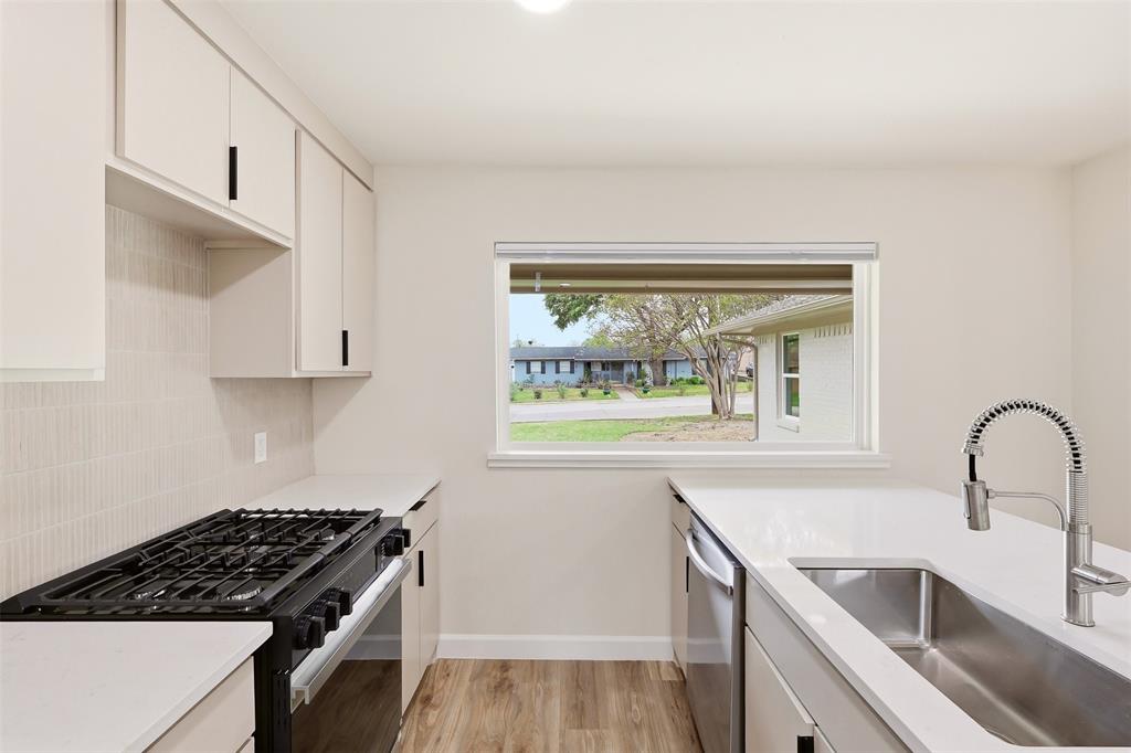 3550 Ridgeoak Way Farmers Branch, TX 75234 - Photo 10 of 20