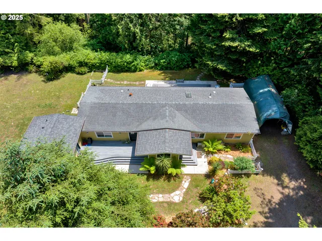 $675,000 | 4884 North Loftus Road, Florence, OR 97439