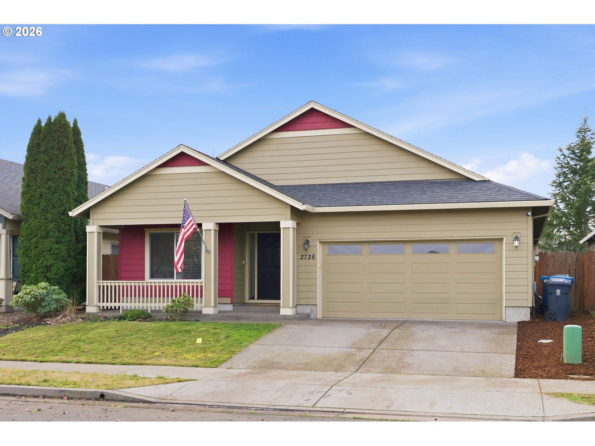 2726 Nina Place Hubbard, OR 97032 - Photo 2 of 25