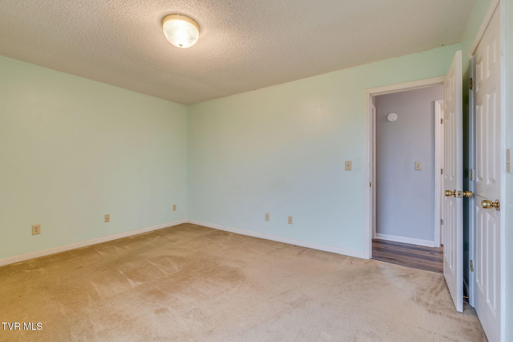 212 Conklin Road Jonesborough, TN 37659 - Photo 13 of 48 013