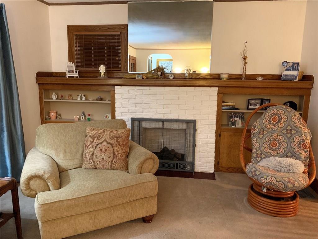 250 Meridian Road Butler, PA 16001 - Photo 7 of 23 Beautiful Built-in Shelves