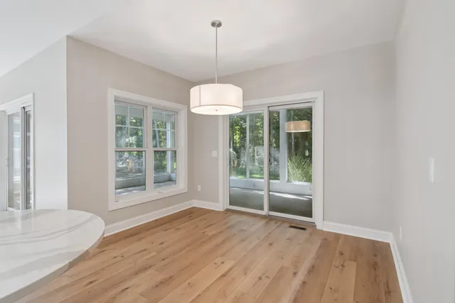 $499,000 | 1160 Lochaven Circle, Hillsdale, MI 49242