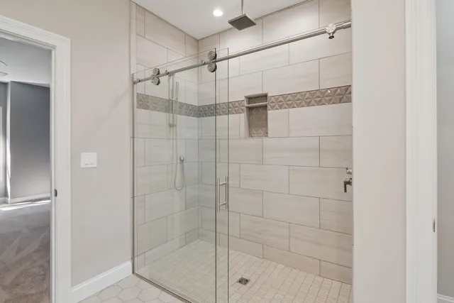 $499,000 | 1160 Lochaven Circle, Hillsdale, MI 49242