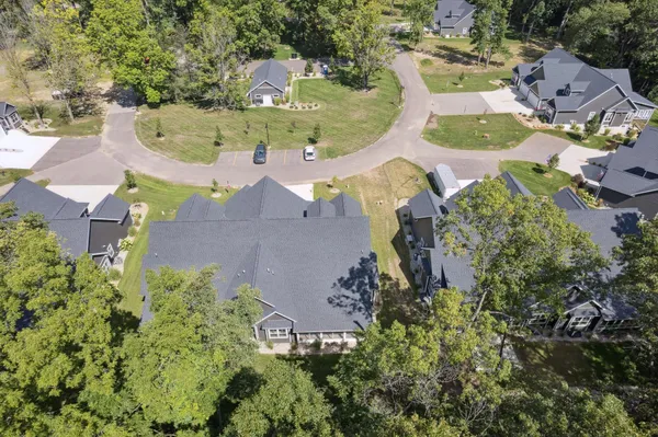 $499,000 | 1160 Lochaven Circle, Hillsdale, MI 49242