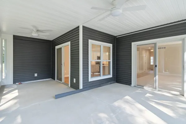 $499,000 | 1160 Lochaven Circle, Hillsdale, MI 49242