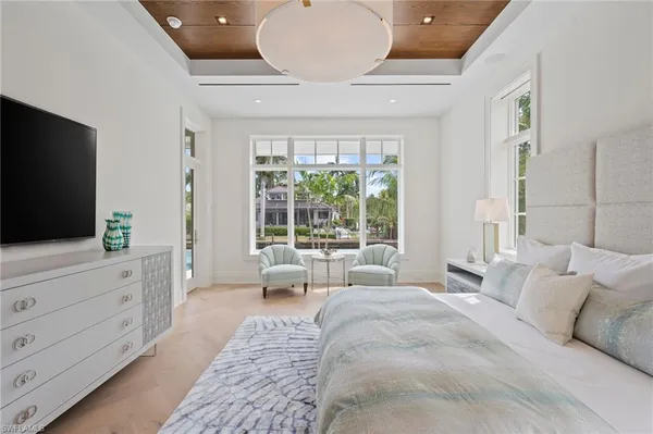 $16,995,000 | 408 16th Avenue South, Naples, FL 34102