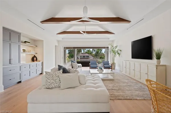 $16,995,000 | 408 16th Avenue South, Naples, FL 34102