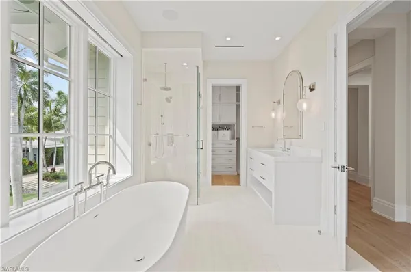 $16,995,000 | 408 16th Avenue South, Naples, FL 34102